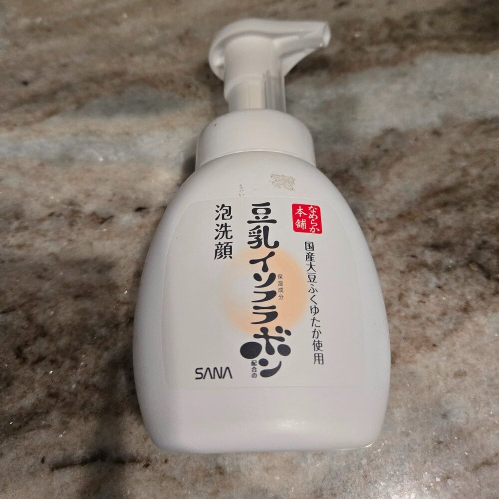 NEW SANA Foam Face Wash sealed